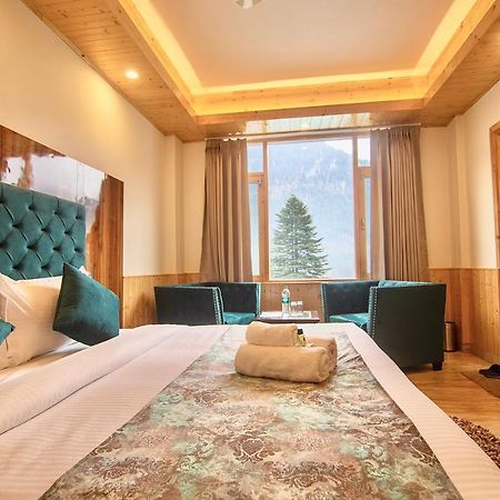 North Deodar Avenue, Manali Екстер'єр фото