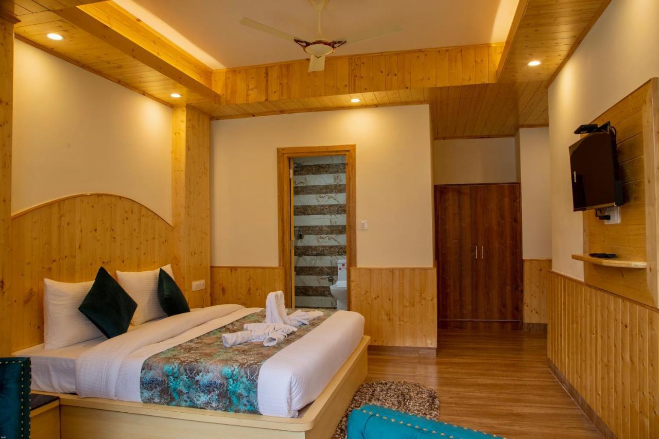 North Deodar Avenue, Manali Екстер'єр фото