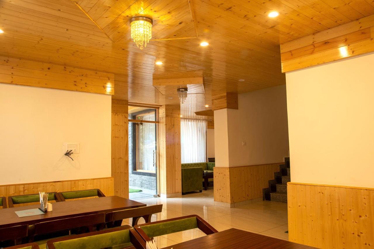 North Deodar Avenue, Manali Екстер'єр фото