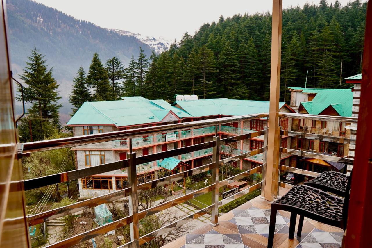 North Deodar Avenue, Manali Екстер'єр фото